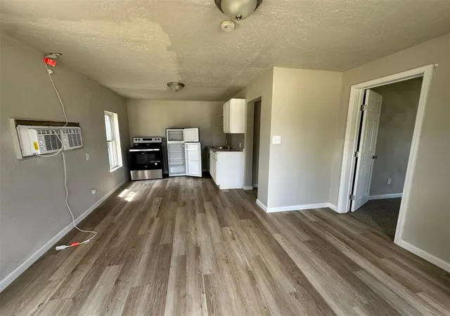 Photo 17 of Multi family home for sale at 408 Nw 3rd Street, Lawton, OK 73507 | MLS# 1247565 | Listing updated on 2026-09-04