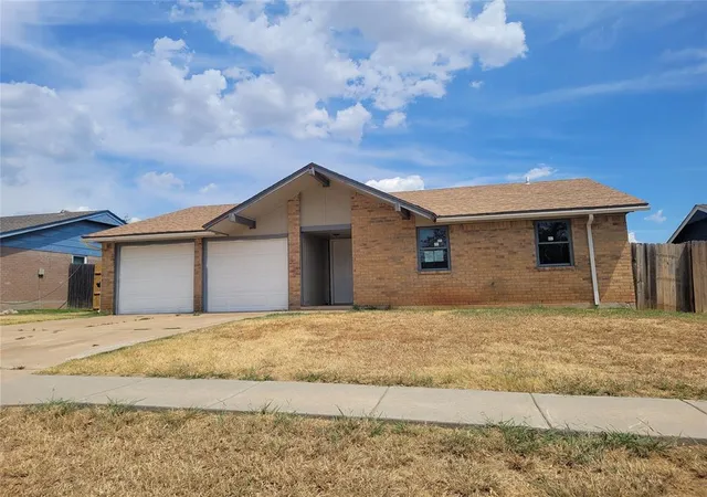 Photo 1 of Sale Pending at 10012 S Douglas Ave, Oklahoma City, OK 73139 | MLS# 1247568 | Listing updated on 2026-09-08