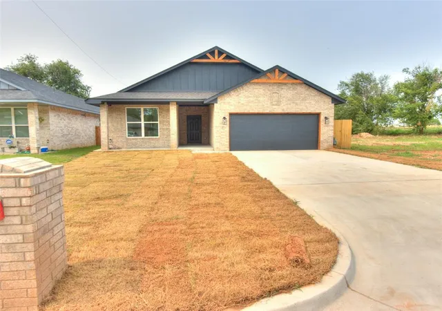 Photo 1 of Single family home for sale at 809 Se 49th Street, Oklahoma City, OK 73129 | MLS# 1247572 | Listing updated on 2026-09-04