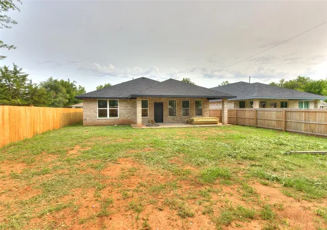 Photo 38 of Single family home for sale at 809 Se 49th Street, Oklahoma City, OK 73129 | MLS# 1247572 | Listing updated on 2026-09-04