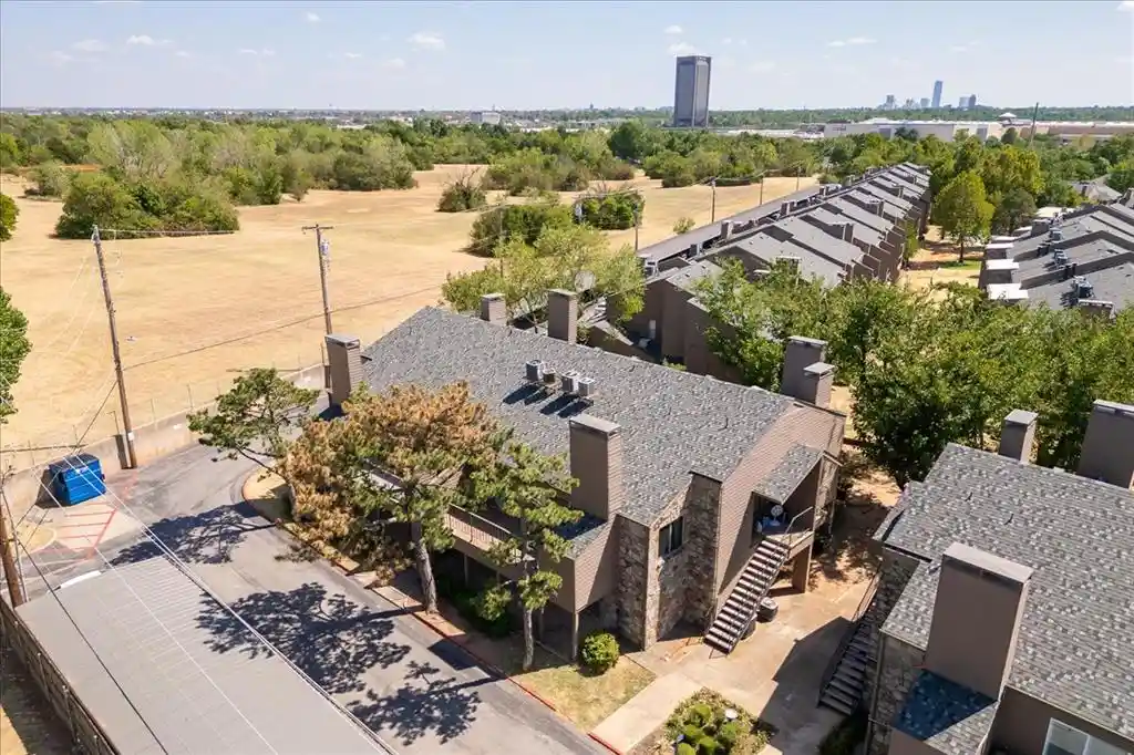 Listing Photo 44 - Condo for sale in 5912 N Pennsylvania Ave located at 5912 N Pennsylvania Ave, Oklahoma, OK 73112 - Unit #219A