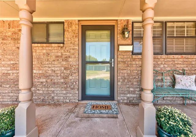 Photo 3 of Sale Pending at 202 E Cherry Ave, Yukon, OK 73099 | MLS# 1247586 | Listing updated on 2026-09-06