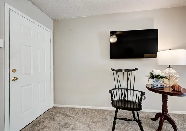 Photo 4 of Sale Pending at 202 E Cherry Ave, Yukon, OK 73099 | MLS# 1247586 | Listing updated on 2026-09-06