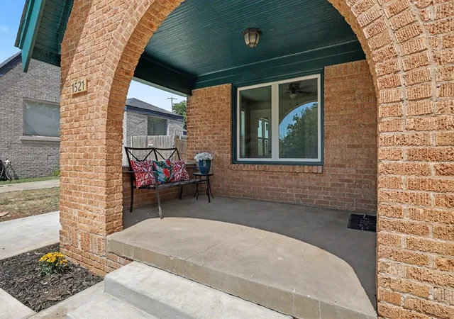 Photo 2 of Single family home for sale at 1521 Ne 11th Street, Oklahoma City, OK 73117 | MLS# 1247591 | Listing updated on 2026-09-03