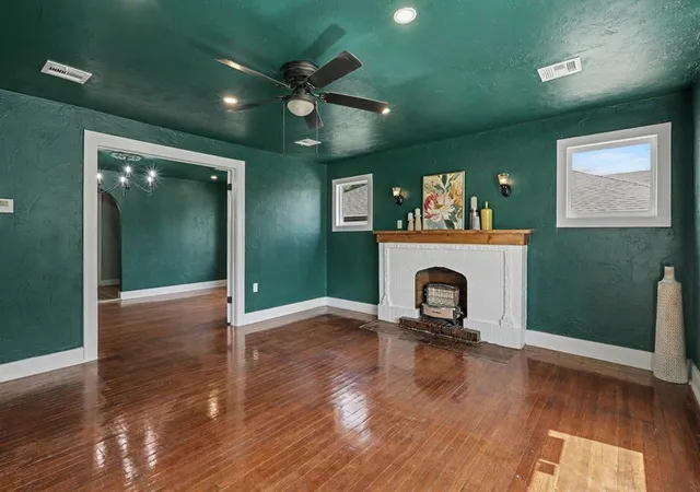 Photo 4 of Single family home for sale at 1521 NE 11th Street, Oklahoma City, OK 73117 | MLS# 1247591 | Listing updated on 2026-09-03
