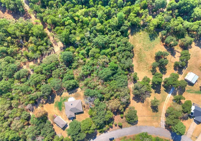 Photo 3 of Sale Pending at 15136 SE 139th Street, Newalla, OK 74857 | MLS# 1247607 | Listing updated on 2026-09-05