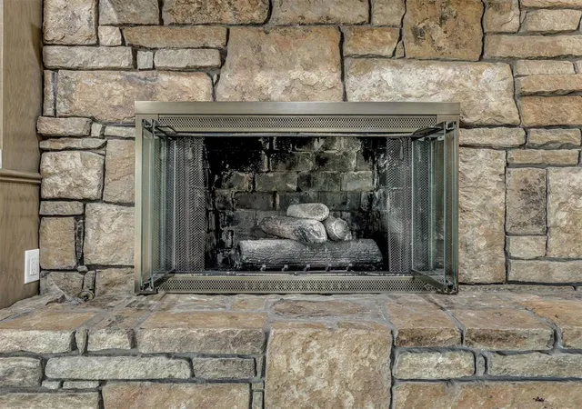 Photo 4 of Sale Pending at 907 Leisure Dr, Oklahoma City, OK 73110 | MLS# 1247612 | Listing updated on 2026-09-05