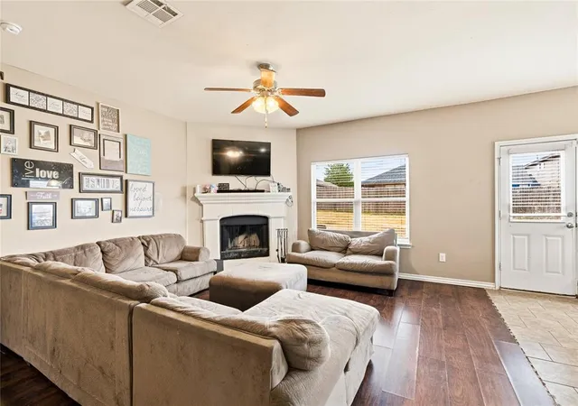 Photo 4 of Single family home for sale at 11205 NW 96th Street, Yukon, OK 73099 | MLS# 1247626 | Listing updated on 2026-09-18