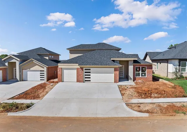 Photo 2 of Single family home for sale at 15605 Egerton Pl, Edmond, OK 73013 | MLS# 1247630 | Listing updated on 2026-10-10