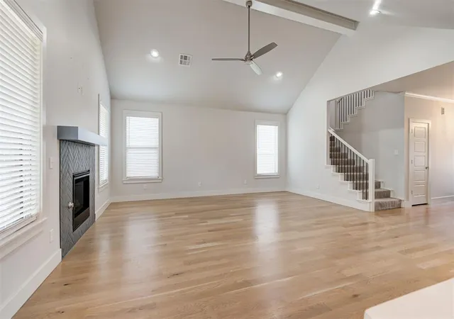 Photo 4 of Single family home for sale at 8201 Jenny Ln, Edmond, OK 73034 | MLS# 1247640 | Listing updated on 2026-09-18