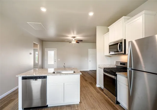 Photo 3 of Single family home for sale at 1521 Crimson Lake Blvd, El Reno, OK 73036 | MLS# 1247649 | Listing updated on 2026-09-04