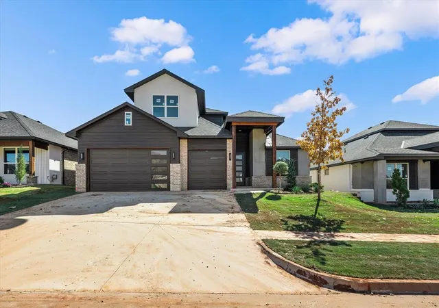 Photo 1 of Single family home for sale at 7200 Nw 155th Street, Edmond, OK 73013 | MLS# 1247650 | Listing updated on 2026-10-11