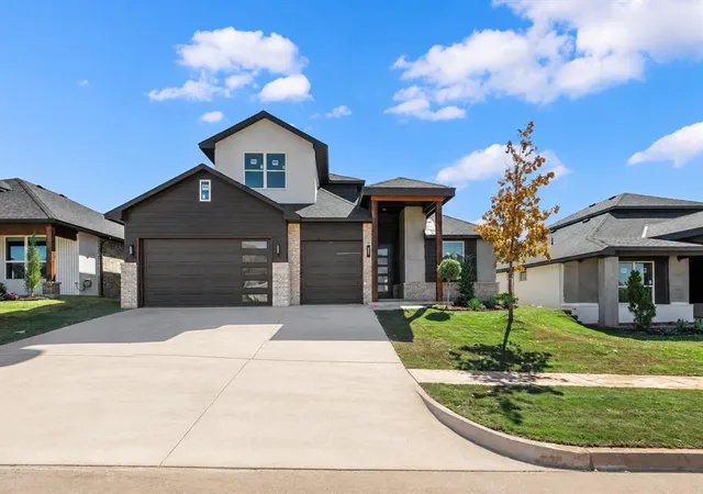 Photo 1 of Single family home for sale at 7200 Nw 155th Street, Edmond, OK 73013 | MLS# 1247650 | Listing updated on 2026-10-20