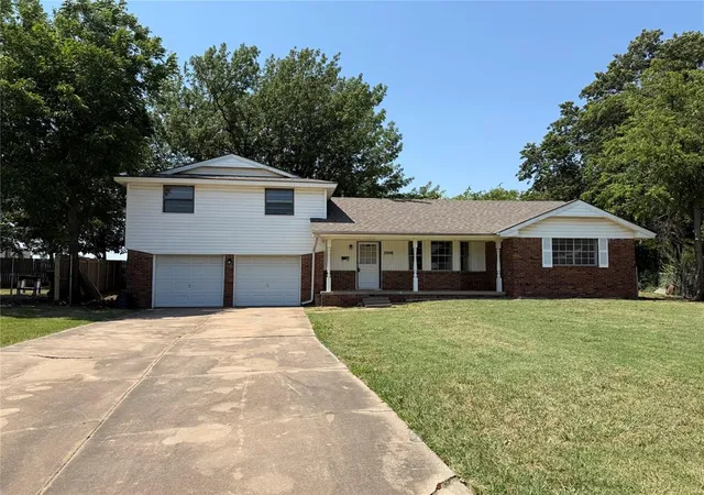 Photo 1 of Single family home for sale at 2008 Lyndon Cir, Oklahoma City, OK 73120 | MLS# 1247664 | Listing updated on 2026-09-04