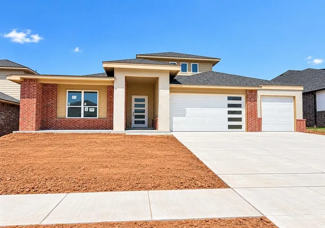 Photo 2 of Single family home for sale at 7201 Nw 155th Street, Edmond, OK 73013 | MLS# 1247669 | Listing updated on 2026-09-14
