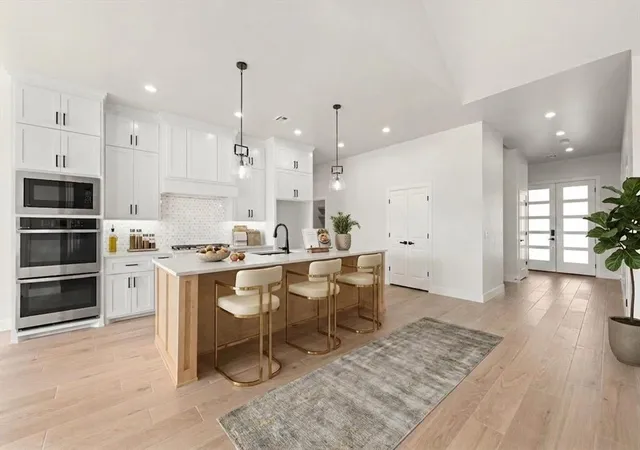 Photo 3 of Single family home for sale at 7204 NW 155th Street, Edmond, OK 73013 | MLS# 1247673 | Listing updated on 2026-09-14
