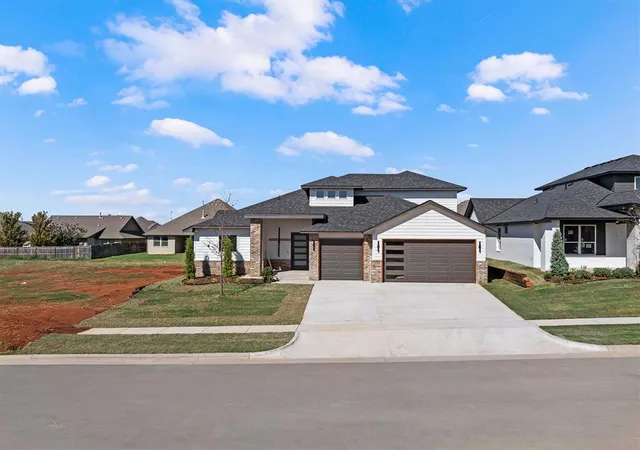 Photo 2 of Single family home for sale at 7205 Nw 155th Street, Edmond, OK 73013 | MLS# 1247681 | Listing updated on 2026-10-17