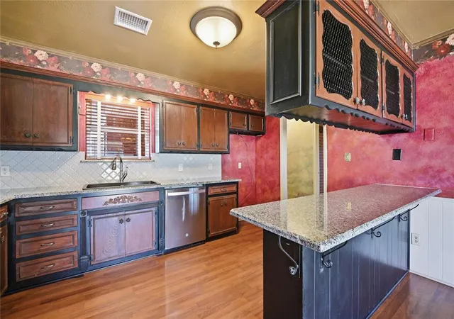 Photo 2 of Sale Pending at 6809 S Villa Ave, Oklahoma City, OK 73159 | MLS# 1247704 | Listing updated on 2026-09-05