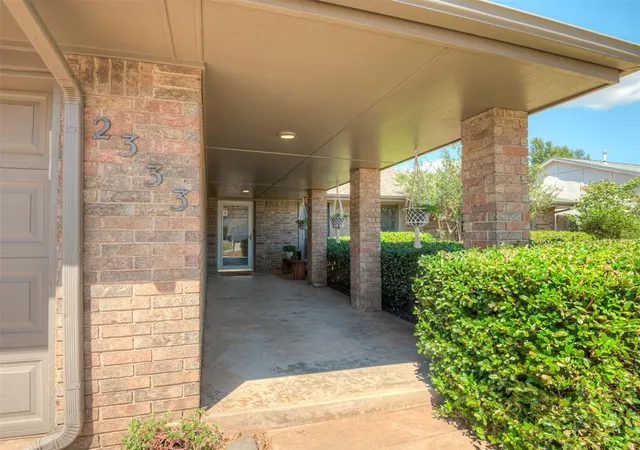 Photo 2 of Single family home for sale at 2333 Nw 121st Street, Oklahoma City, OK 73120 | MLS# 1247711 | Listing updated on 2026-09-15