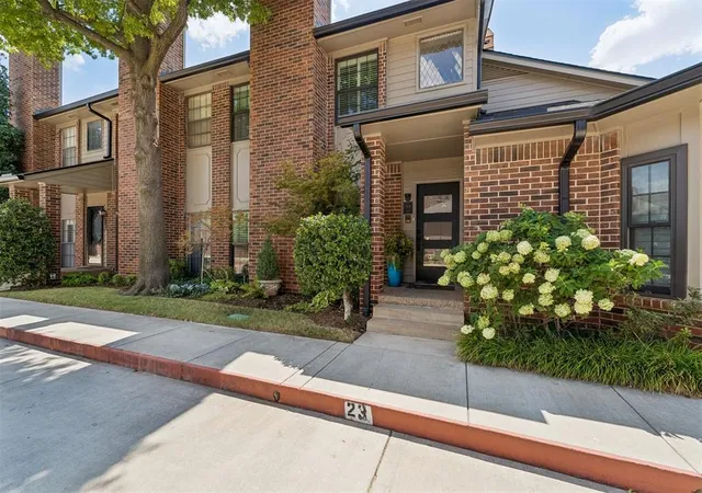 Photo 1 of Condo for sale at 6204 Waterford Blvd #23, Oklahoma City, OK 73118 | MLS# 1247722 | Listing updated on 2026-09-05