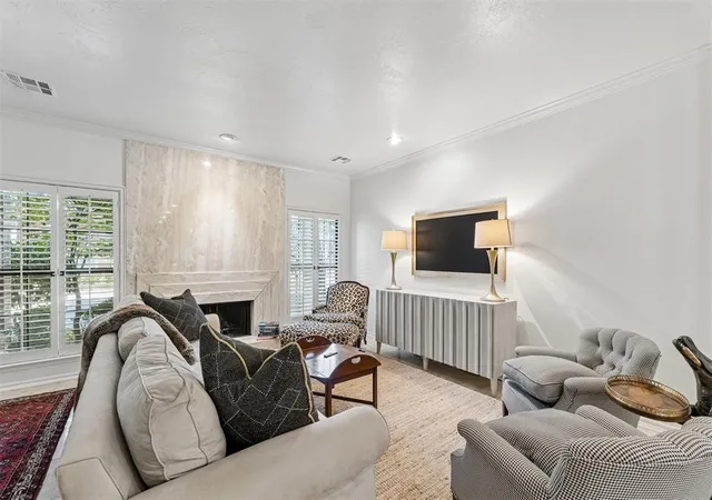 Photo 3 of Condo for sale at 6204 Waterford Blvd #23, Oklahoma City, OK 73118 | MLS# 1247722 | Listing updated on 2026-09-05