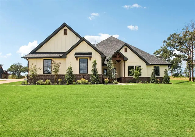 Photo 1 of Single family home for sale at 10849 Turkey Trot Trl, Guthrie, OK 73044 | MLS# 1247737 | Listing updated on 2026-09-18