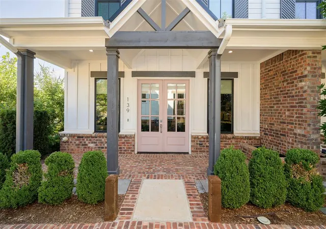 Photo 1 of Single family home for sale at 225 W 1st Street #139, Edmond, OK 73003 | MLS# 1247775 | Listing updated on 2026-09-04