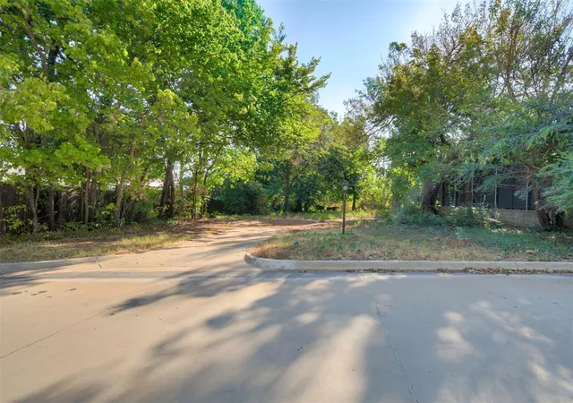 Photo 3 of Sale Pending at 5720 N Military Ave, Oklahoma City, OK 73118 | MLS# 1247776 | Listing updated on 2026-09-30