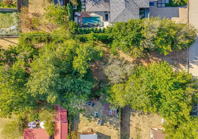 Photo 3 of Sale Pending at 5720 N Military Ave, Oklahoma City, OK 73118 | MLS# 1247776 | Listing updated on 2026-09-30