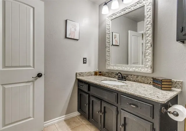 Photo 3 of Single family home for sale at 251 S Carolyn Dr, Choctaw, OK 73020 | MLS# 1247779 | Listing updated on 2026-09-30