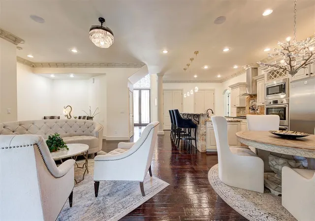 Photo 4 of Single family home for sale at 3023 E 44th Street, Edmond, OK 73013 | MLS# 1247787 | Listing updated on 2026-09-12