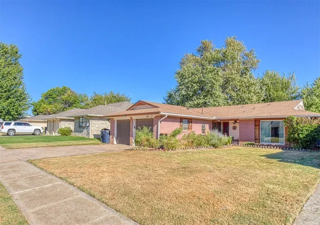Photo 2 of Single family home for sale at 1601 Sw 87th Street, Oklahoma City, OK 73159 | MLS# 1247812 | Listing updated on 2026-09-05