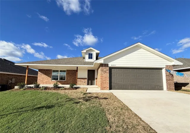 Photo 1 of Single family home for sale at 21235 Se 32nd Street, Harrah, OK 73045 | MLS# 1247829 | Listing updated on 2026-10-20