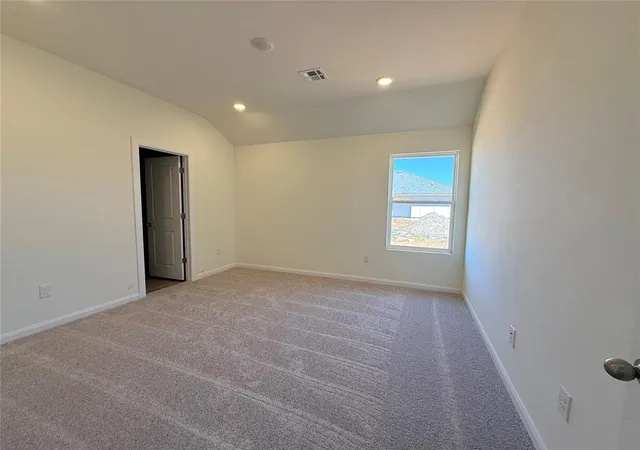 Photo 4 of Single family home for sale at 21235 SE 32nd Street, Harrah, OK 73045 | MLS# 1247829 | Listing updated on 2026-10-09