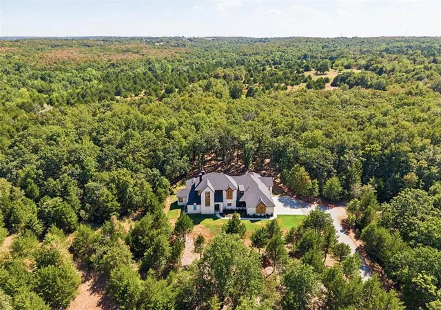 Photo 1 of Single family home for sale at 335131 E 1048 Road, Mc Loud, OK 74851 | MLS# 1247831 | Listing updated on 2026-09-08