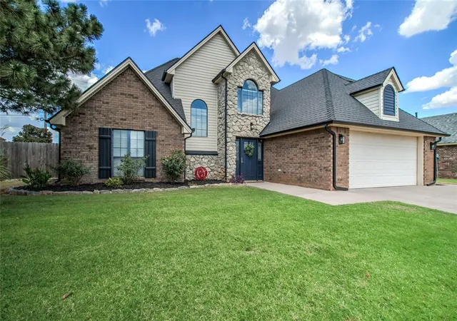 Photo 1 of Sale Pending at 1513 Chisholm Trl, Weatherford, OK 73096 | MLS# 1247837 | Listing updated on 2026-10-13