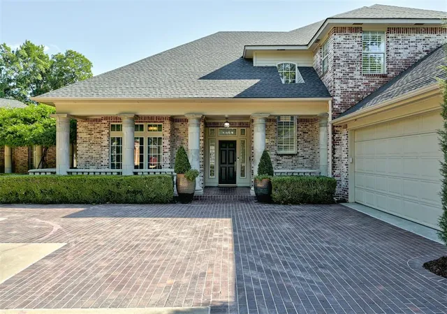 Photo 3 of Single family home for sale at 1307 Brookside Dr, Norman, OK 73072 | MLS# 1247850 | Listing updated on 2026-09-23
