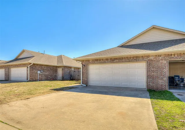 Photo 3 of Multi family home for sale at 114 Ashley Dr, Edmond, OK 73003 | MLS# 1247867 | Listing updated on 2026-09-05