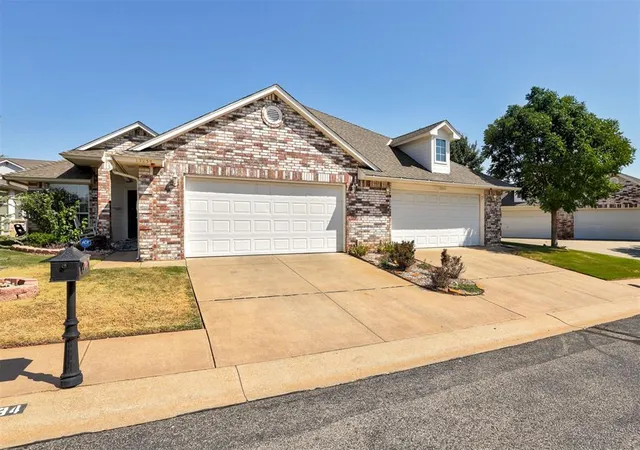 Multi family home for sale at 13232 Signature Cir, Oklahoma City, OK 73142 | MLS# 1247883