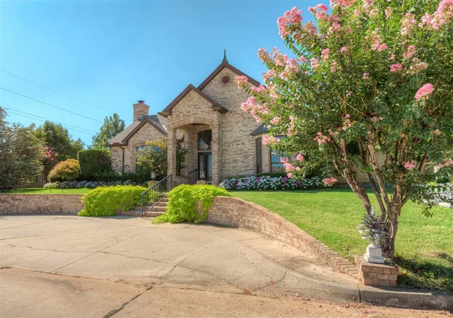Photo 3 of Single family home for sale at 2104 Pinnacle Point, Oklahoma City, OK 73170 | MLS# 1247889 | Listing updated on 2026-10-07