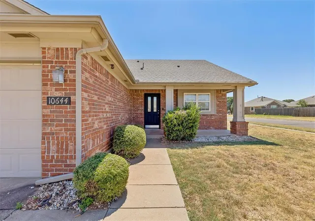 Photo 2 of Single family home for sale at 10644 Nw 34th Terrace, Yukon, OK 73099 | MLS# 1247892 | Listing updated on 2026-09-05