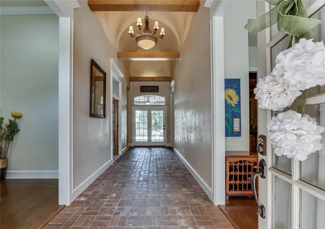 Photo 2 of Single family home for sale at 2301 Bay Hl Pl, Edmond, OK 73034 | MLS# 1247895 | Listing updated on 2026-09-21