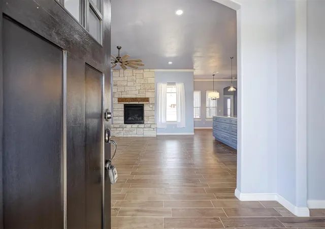 Photo 3 of Single family home for sale at 4805 Crestmere Ln, Edmond, OK 73025 | MLS# 1247898 | Listing updated on 2026-10-10