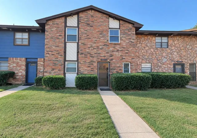 Photo 1 of Condo for sale at 8077 Nw 23rd Street, Oklahoma City, OK 73127 | MLS# 1247902 | Listing updated on 2026-09-05