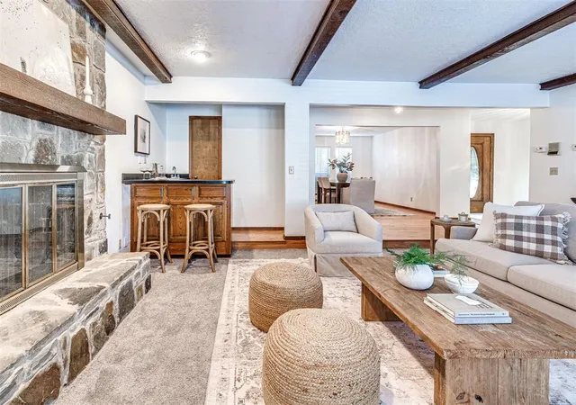 Photo 4 of Single family home for sale at 706 Heatherhill Dr, Norman, OK 73072 | MLS# 1247916 | Listing updated on 2026-10-06