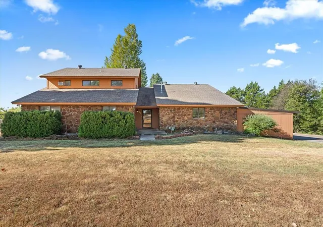 Single family home for sale at 8300 SW 84th Street, Oklahoma City, OK 73169 | MLS# 1247939