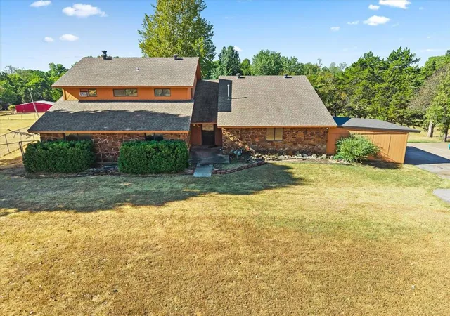 Photo 3 of Single family home for sale at 8300 Sw 84th Street, Oklahoma City, OK 73169 | MLS# 1247939 | Listing updated on 2026-09-06