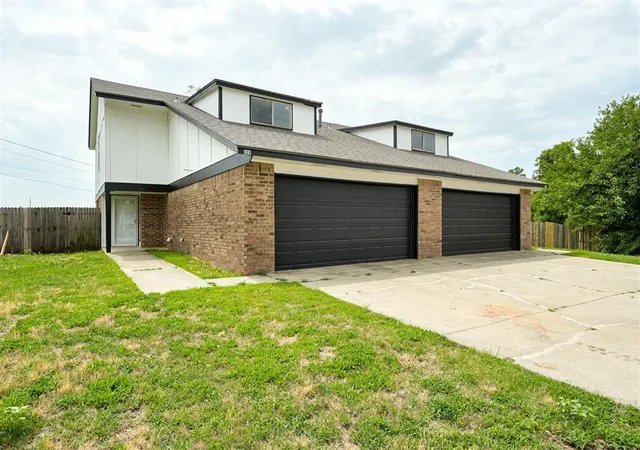 Photo 2 of Multi family home for sale at 524 Westwood Ct #526, Oklahoma City, OK 73127 | MLS# 1247955 | Listing updated on 2026-10-02