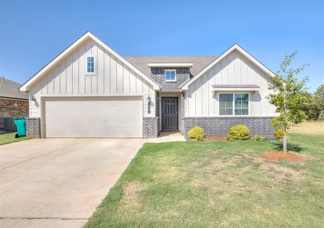 Photo 1 of Single family home for sale at 14231 Little Fls Ln, Piedmont, OK 73078 | MLS# 1247962 | Listing updated on 2026-10-17