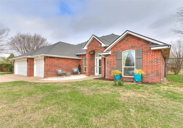 Photo 1 of Single family home for sale at 4949 Penn Pl, Edmond, OK 73025 | MLS# 1247971 | Listing updated on 2026-09-06